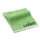 Grünes Universal-Microfaser-Tuch mit gesäumtem Rand und aufgedrucktem Logo.